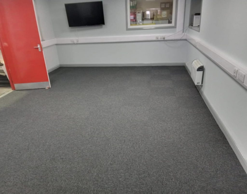 323428975_732423491444920_2819082473632303456_n carpet tiles for offices