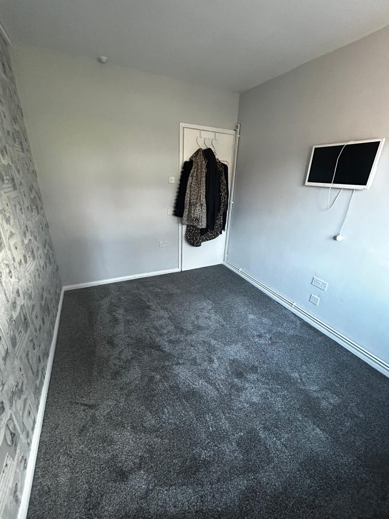 324670195_1431984603998870_5831451742846179777_n new carpet installation
