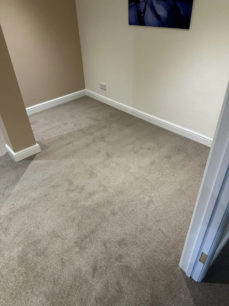 332888485_214544204436268_6917764650623761589_n high quality carpet installation